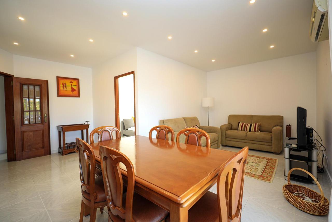 Apartment C23 - Parkway Entrance In